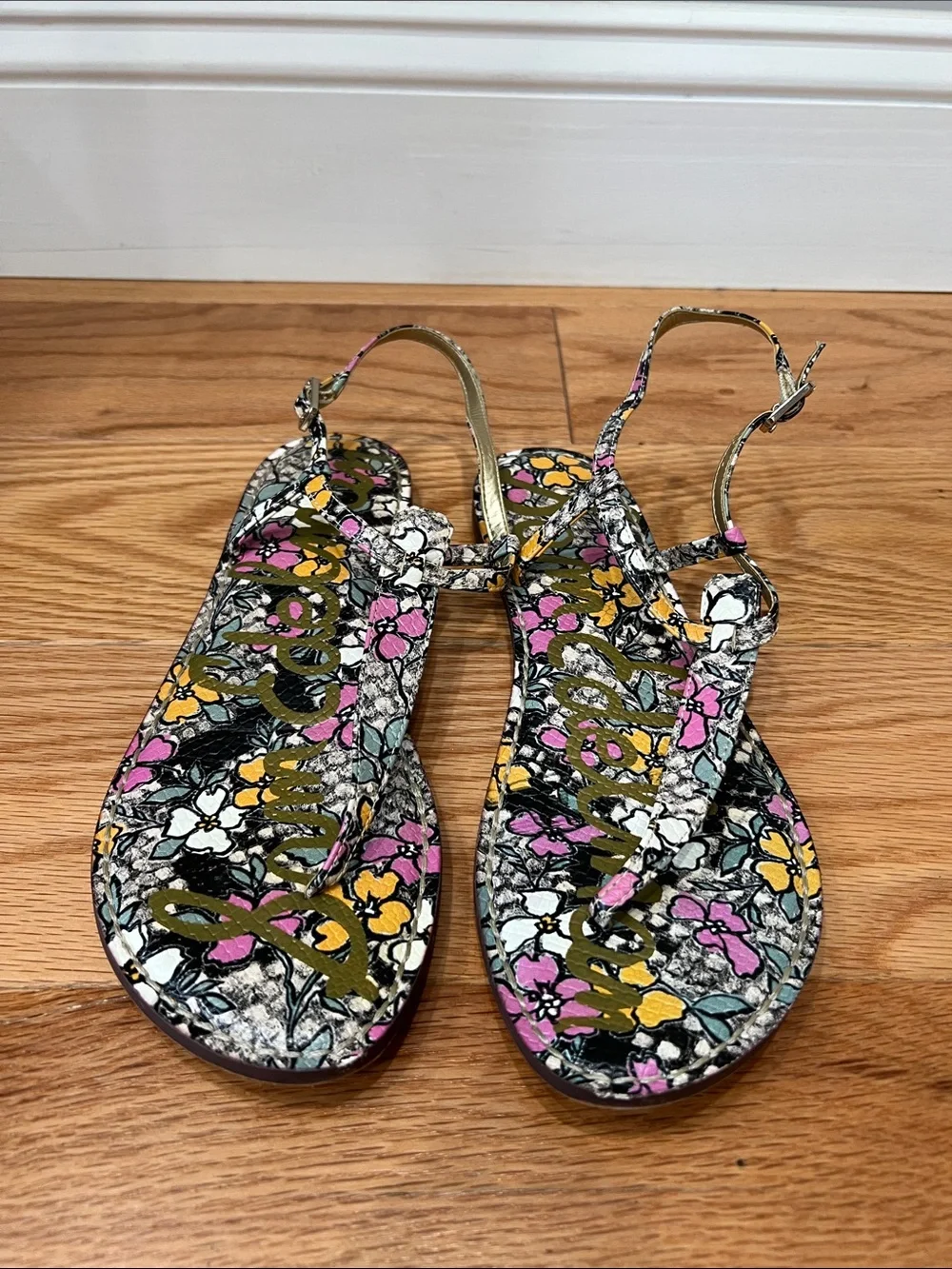 Sam Edelman Floral Print Pink & Yellow Women's Thong Sandals